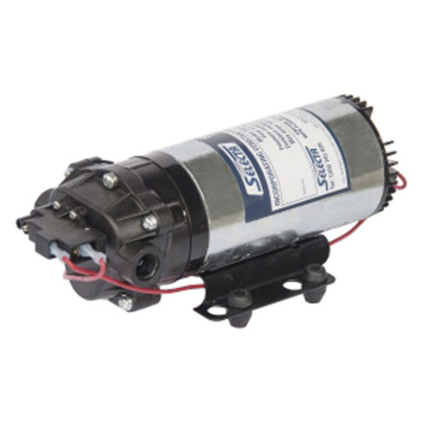Selecta 12V Smoothflo Pump delivering high pressure for agricultural and irrigation use